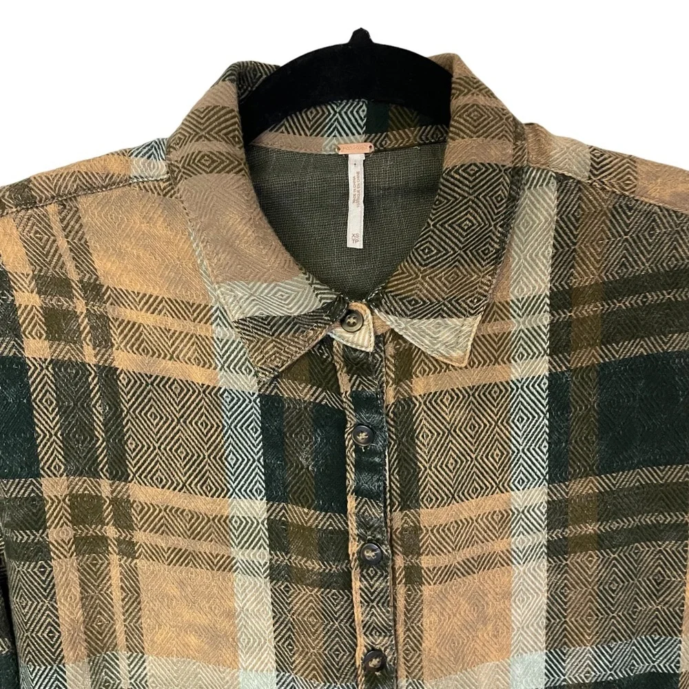 Free People Brown Plaid Flannel Button Up Pockets Long Blouse XS - Picture 2 of 6
